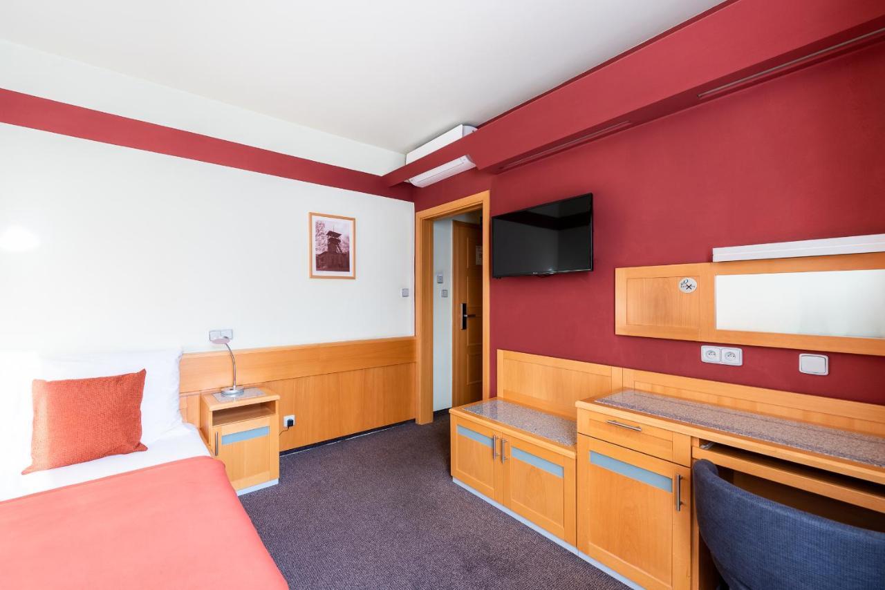 Jan Maria Hotel Ostrava Ngoại thất bức ảnh
